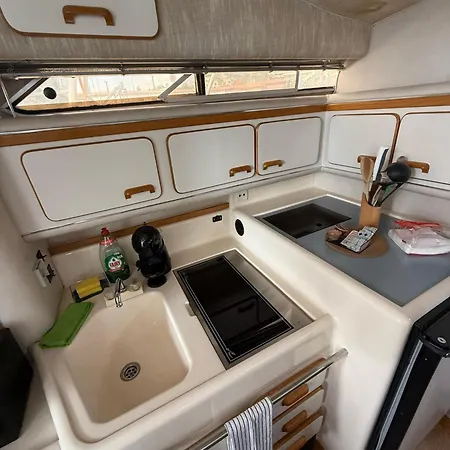 Kala Yacth Experience Hotel en barco San Miguel de Abona